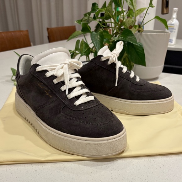 Axel Arigato Orbit Suede Sneakers - Picture 9 of 15